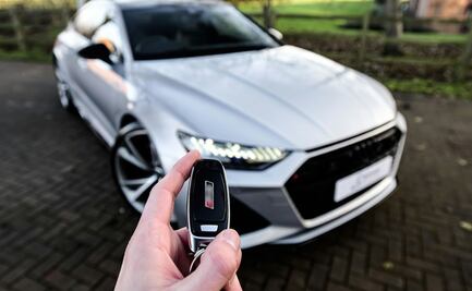 Cómo encender el auto si la pila de la llave se agota