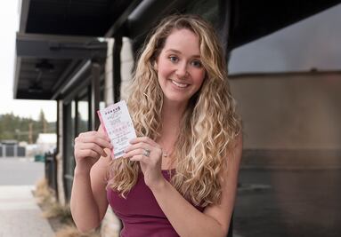 ¡Mexicanos a un paso de la fortuna con los 4.39 mil millones mxn del Powerball!