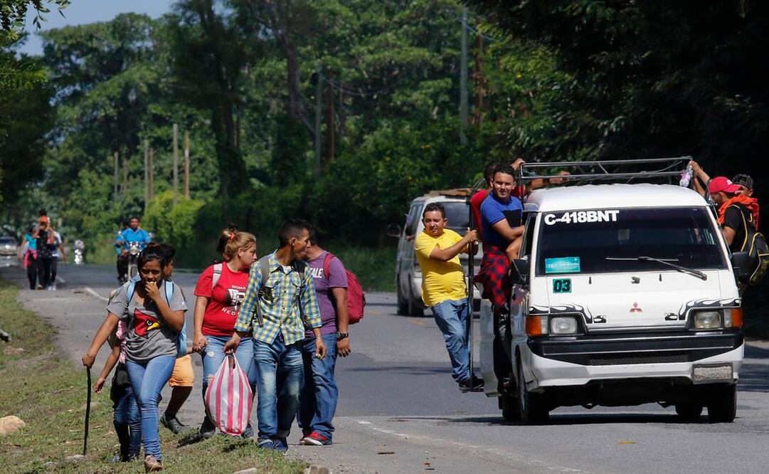 Migrantes de Honduras que buscan llegar a Estados Unidos (Foto: AP)