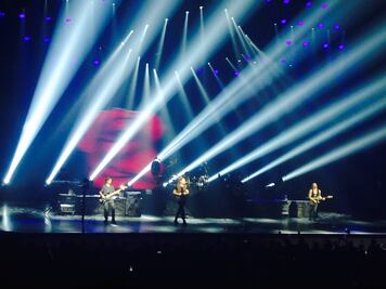 Maná recuerda a Juanga en concierto en Monterrey