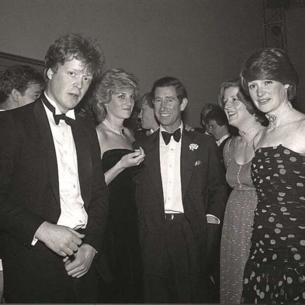 Como era la complicada relación de Lady Di con su hermano Charles Spencer