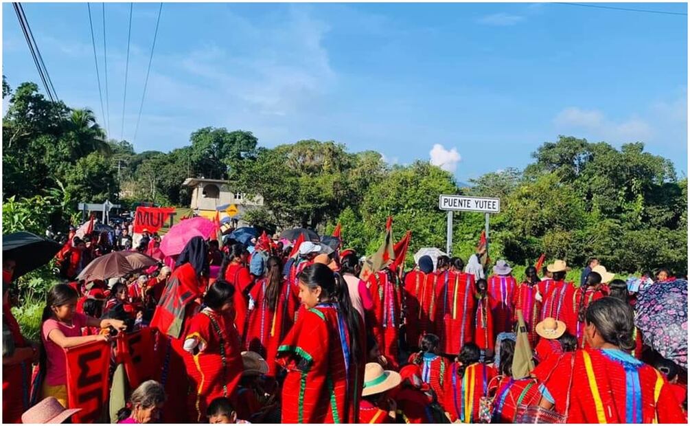 Así se vivió la protesta de triquis en Oaxaca por feminicidios de Adriana y Virginia O. G.(6/11/2024). Foto: Cortesía Humberto González