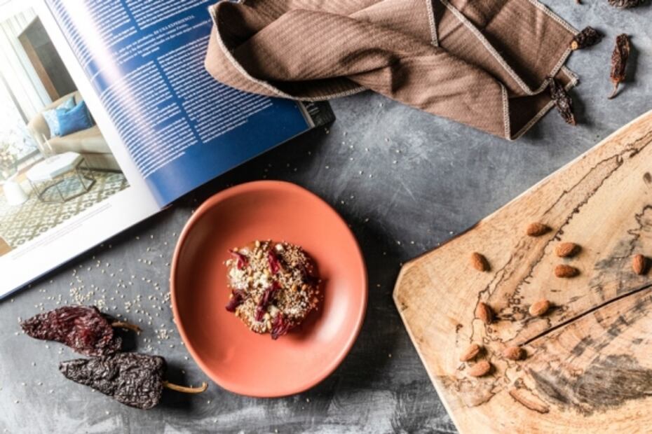 Deleita a mamá con un rico mole con short rib