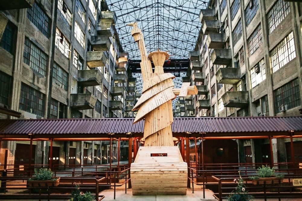 La obra se presenta en el Brooklyn Army Terminal desde hace cinco semanas y después de recibir a más de 15 mil personas, ofrecerá mañana una última función. (FOTO: CORTESÍA WILL STAR OF CREATIVE TIME)
