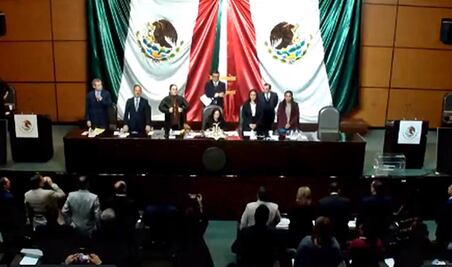 Se instala Comisión Permanente; excluyen a diputados del PRD