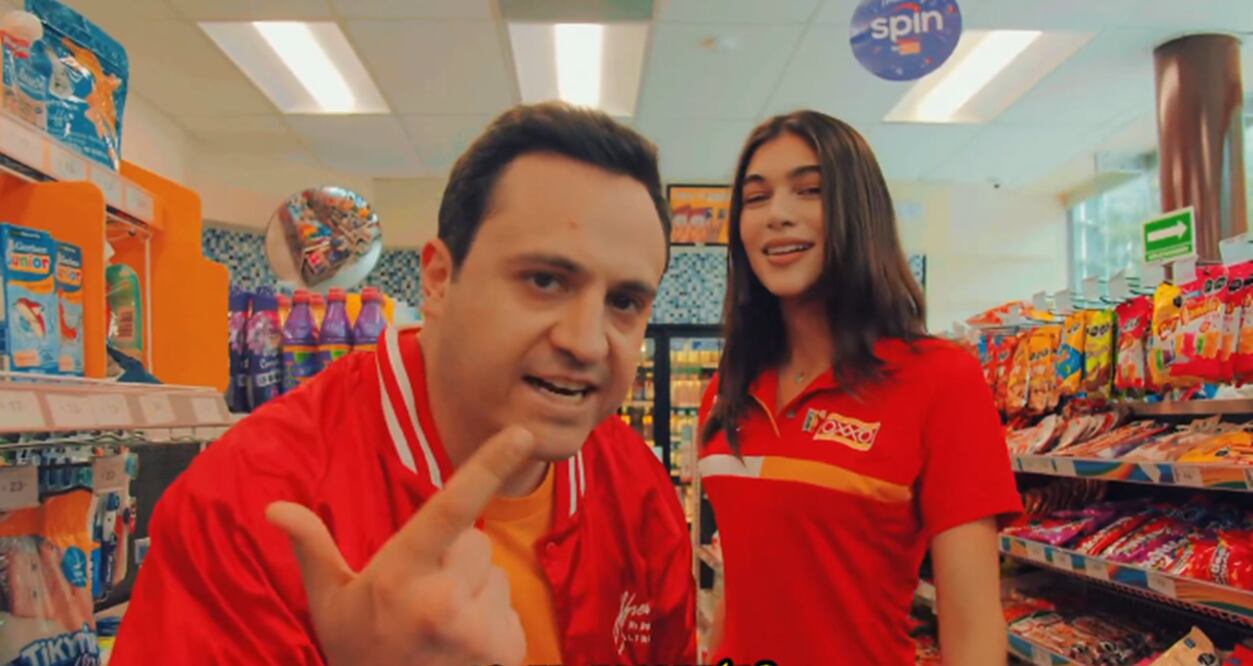 El comediante sorprendió con su nueva canción. Foto: @richieofarril_