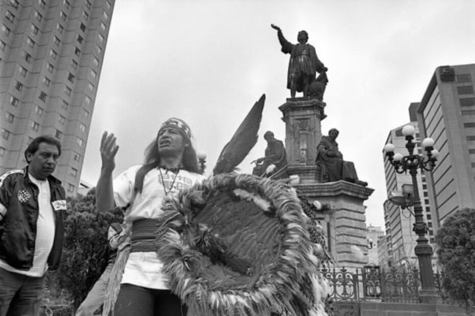 El día que quisieron derrocar la estatua de Cristóbal Colón 