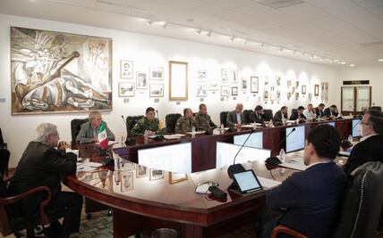 “Seguimos reforzando estrategia contra el coronavirus”: dice AMLO