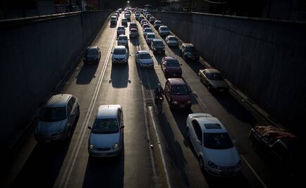 Por contingencia, este miércoles no circulan engomados rojos
