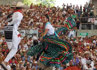 Revenden hasta en 35 mil pesos boletos para la Guelaguetza
