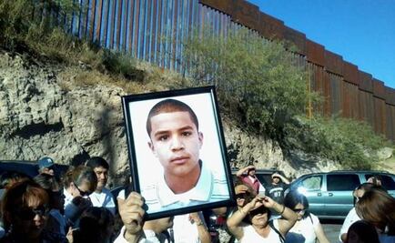 Family of Mexican teen shot by agent can sue