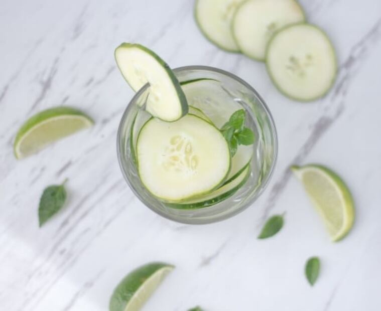 Los beneficios del jugo de pepino 