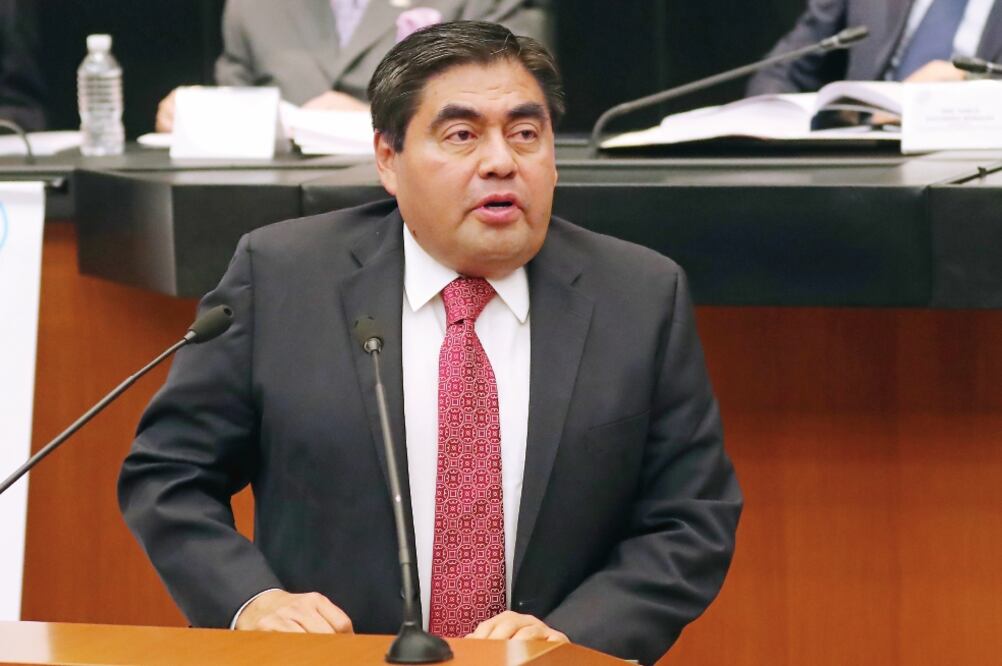 Miguel Barbosa, coordinador del PRD en el Senado (IVÁN STEPHENS. EL UNIVERSAL)