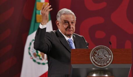 AMLO llama a FGR informe sobre denuncias de espionaje “pegasus” en sexenios pasados y el suyo