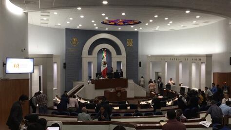 “El Mijis” mantiene presidencia de la Comisión de Derechos Humanos del Congreso de SLP