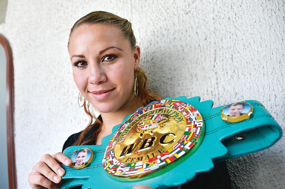 Zulina Muñoz enfrentará a Christina McMahon, una excampeona gallo (CORTESÍA ALMA MONTIEL. CMB)