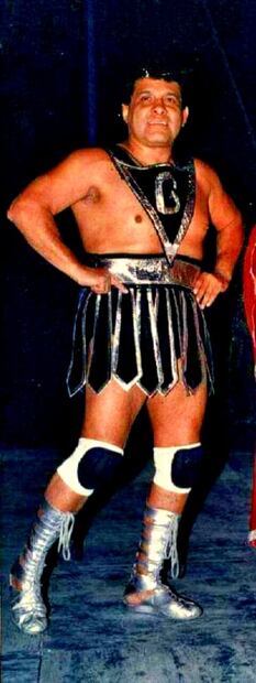 “El Bello Greco”, el primer luchador exótico
