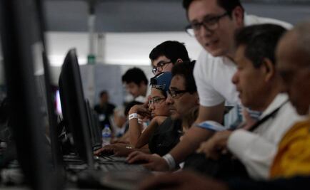 El Cervantes "caza" anglicismos en Twitter