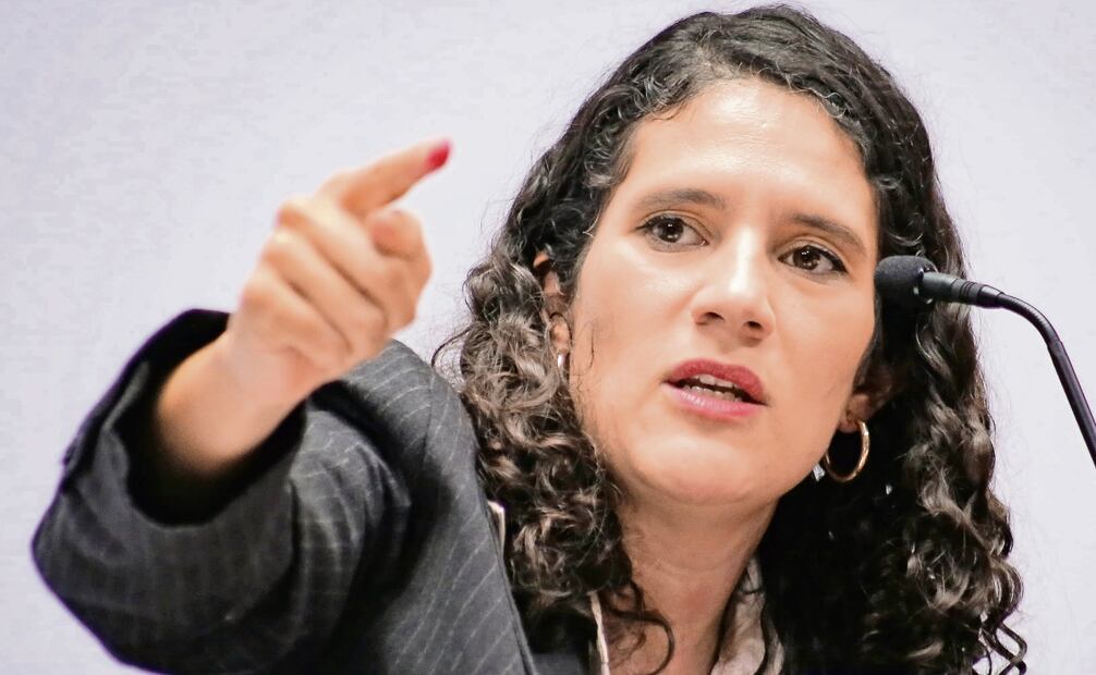 La fiscal capitalina, Bertha Alcalde, destacó que la  Fiscalía del Edomex es la que lleva las investigaciones en torno al caso de los colombianos asesinados. Foto: Luis Camacho / Agencia Latitudes