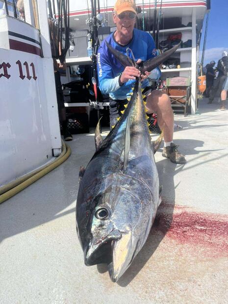 Conanp detecta barco estadounidense que realizó actividades de pesca ilegal en el Parque Nacional Revillagigedo. Foto: Especial