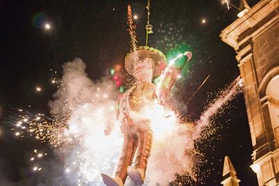 ¿Cómo denunciar venta y uso de pirotecnia en CDMX?