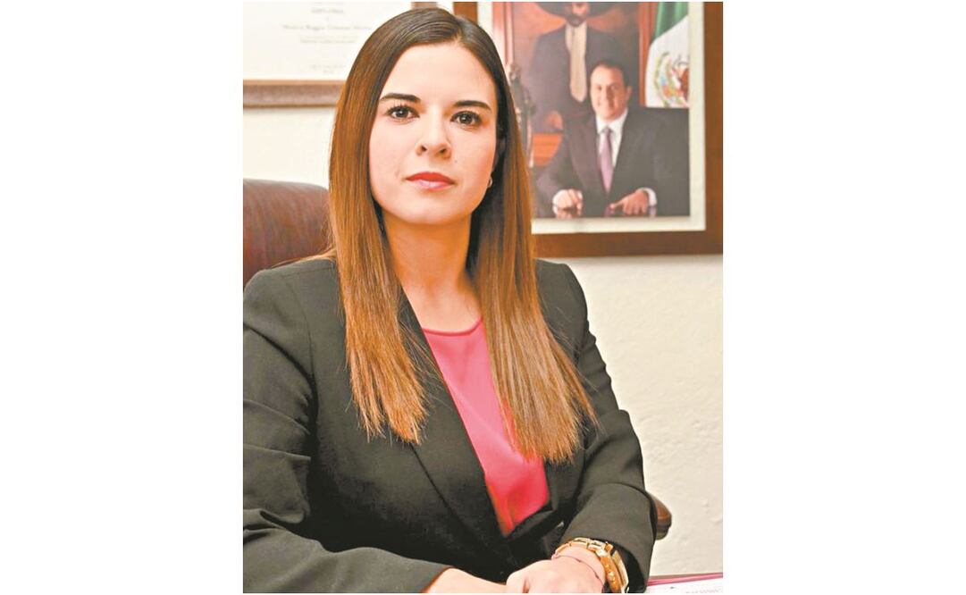 Mónica Boggio llamó al legislador José Casas a debatir. 