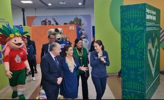 Inauguran Centro de Voluntarios de la FIFA en CDMX; se capacitará a 6 mil voluntarios 