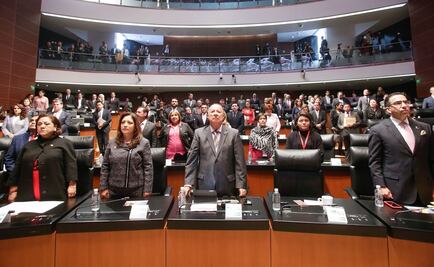 Senado guarda minuto de silencio por víctimas del sismo... a las 14:46 hrs