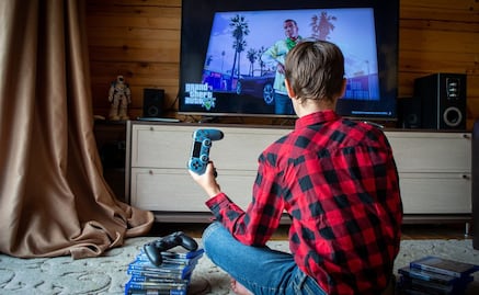 China limita a tres horas semanales uso de videojuegos en niños