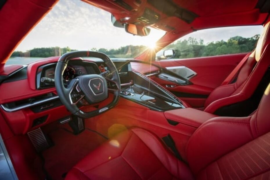 Chevrolet Corvette Z06 2023 es revelado con 670 hp y motor V8 con sonido mejorado