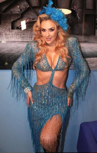 Aracely Arámbula luce así a sus 50 años en la obra "Perfume de Gardenia".