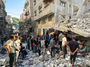 Hamas: bombardeos israelíes ponen en peligro a rehenes; denuncia ataque a posición donde estaba una cautiva