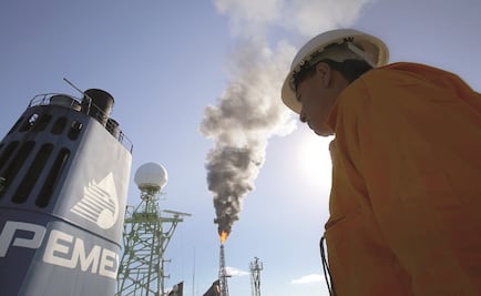 Harvey hits Mexico's energy sector