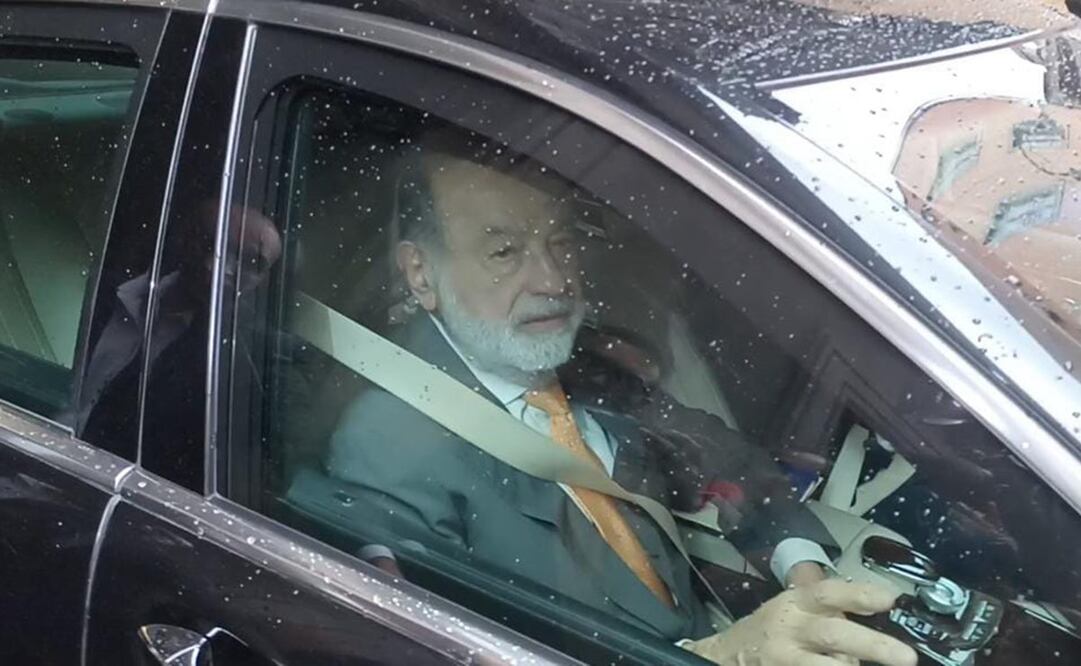 Empresario Carlos Slim al salir de Palacio Nacional. Foto: Especial