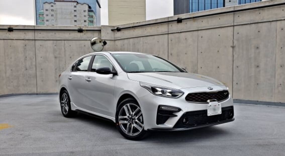 A prueba: KIA Forte GT 2021, emoción para toda la familia