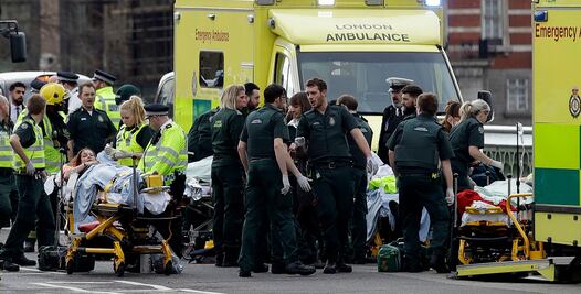 Confirman 4 muertos y 20 heridos tras atentado en Parlamento británico