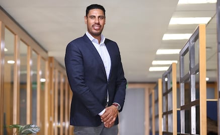 Gustavo Ayón, de la NBA a la política