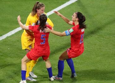 Alex Morgan: Alyssa Naeher nos salvó el cu...