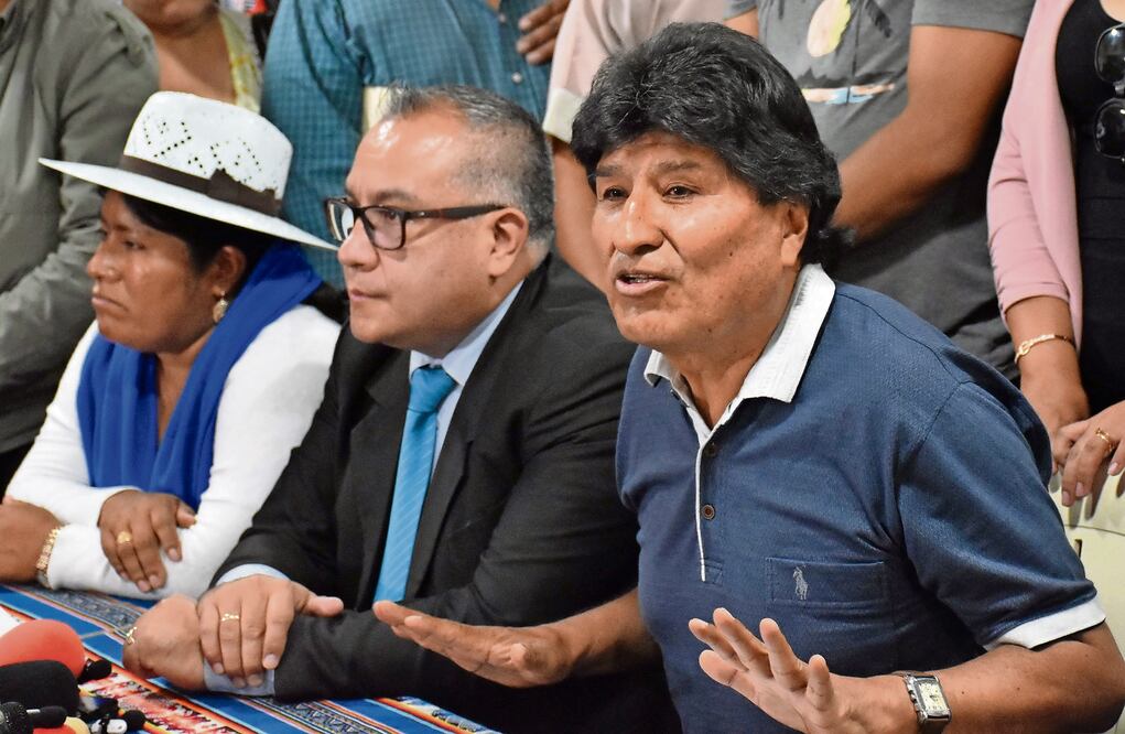 El expresidente Evo Morales (2006-2019) en una rueda de prensa en Cochabamba, tras conocerse que tiene una denuncia por abuso sexual. Foto: de Jorge Abrego.EFE