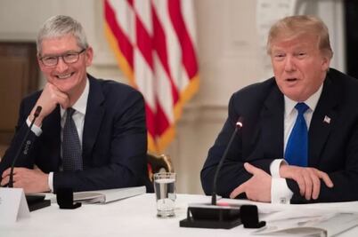 Jefe de Apple invertirá cientos de miles de millones de dólares, dice Trump; afirma que EU frenó 2 plantas de chips en México