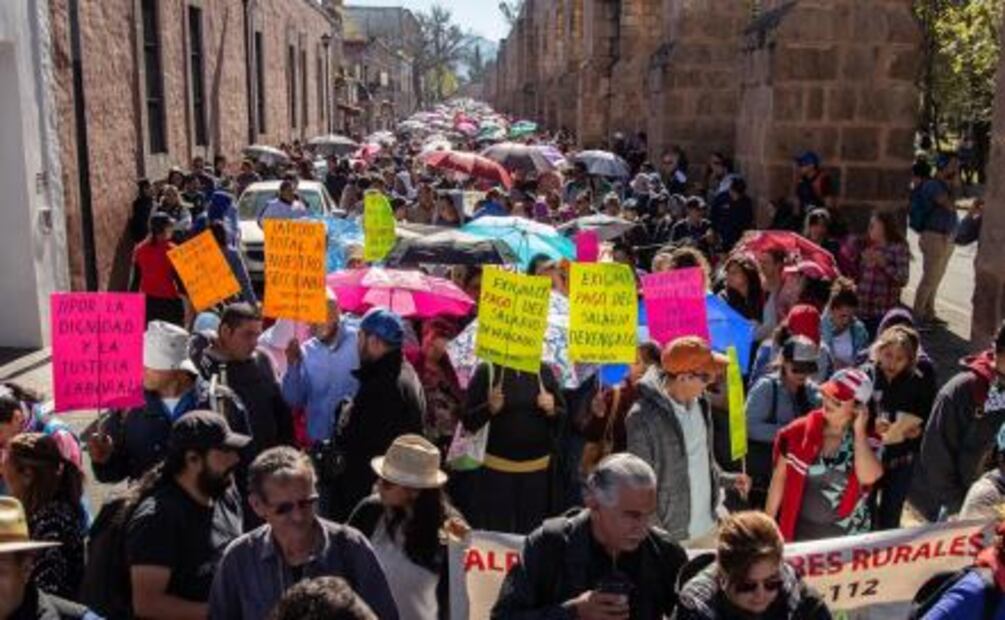 Pese a llamado, la CNTE mantiene bloqueos en vías del tren en Michoacán