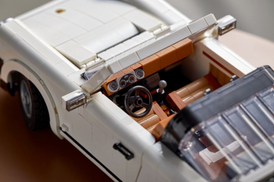 Porsche y LEGO lanzan el kit Porsche 911 “Two-In-One”
