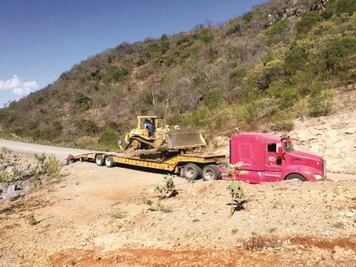 Caen 2 exfuncionarios de Murat por presunta corrupción en modernización de carretera de Oaxaca