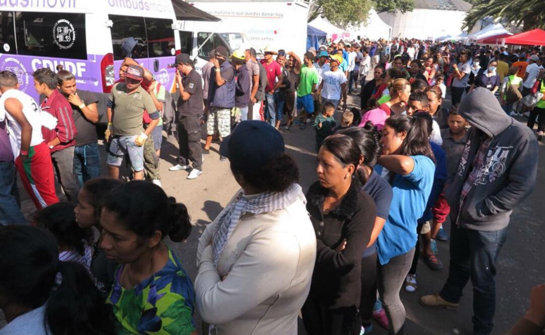 Se reportó que en el albergue hay 3 mil 88 adultos de los cuales 184 personas viven con alguna discapacidad y 87 se identificaron como integrantes de la comunidad LGBTTTI. FOTO: Luis Cortés | EL UNIVERSAL