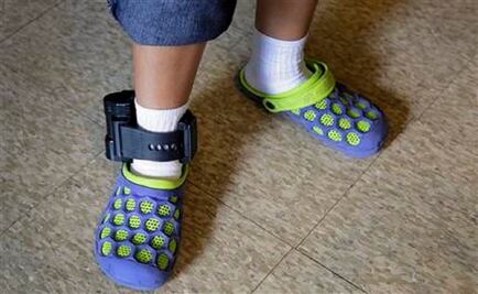 Immigrant mothers coerced to wear ankle monitors