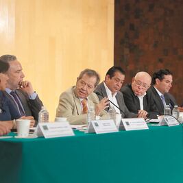 Muñoz Ledo respalda que Morena retenga Mesa Directiva