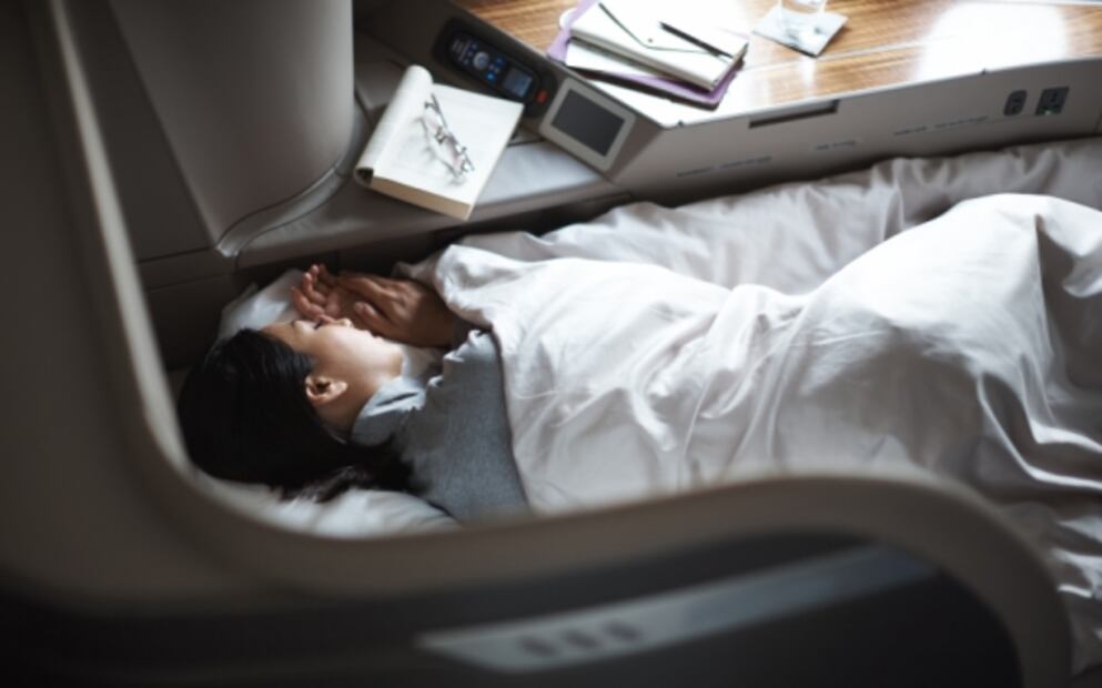 Tu depa en el aire: esto cuesta viajar en las cabinas de avión más lujosas