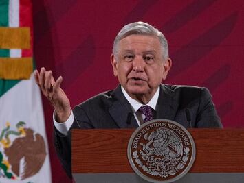 ¿AMLO va por las cabezas  de los expresidentes?