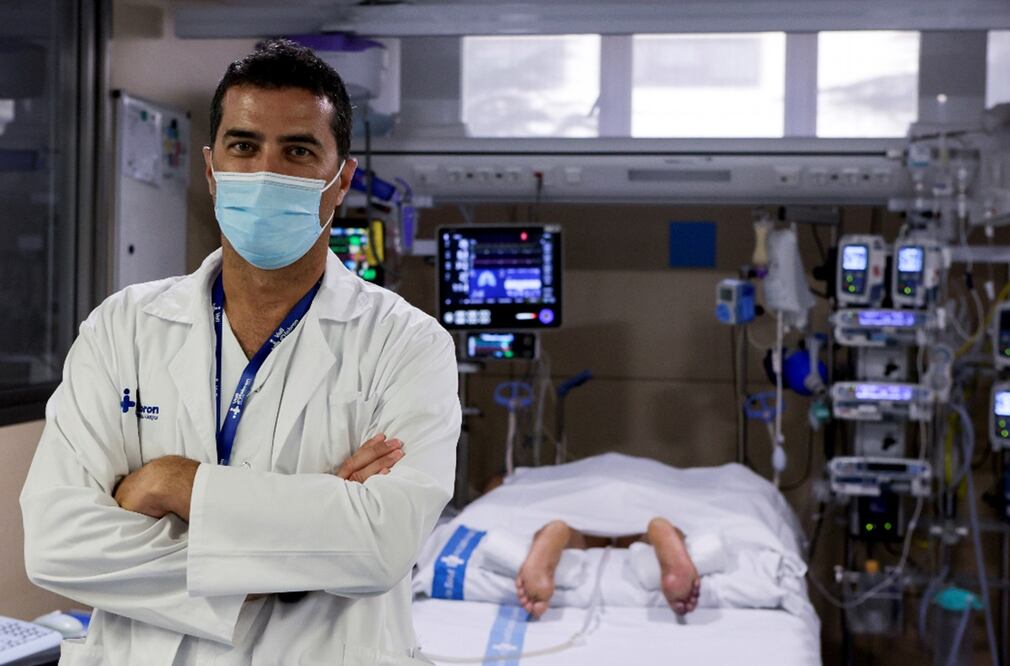 Coordinador médico de la UCI del Hospital Vall d'Hebron, Oriol Roca. Foto: EFE