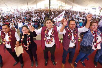 Barbosa advierte sobre “guerra sucia” en su contra